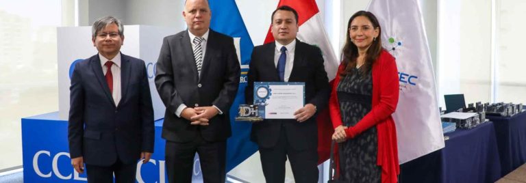 ZHI fue reconocida por el CONCYTEC por desarrollar una central de aire industrial de fabricación peruana para hospitales.